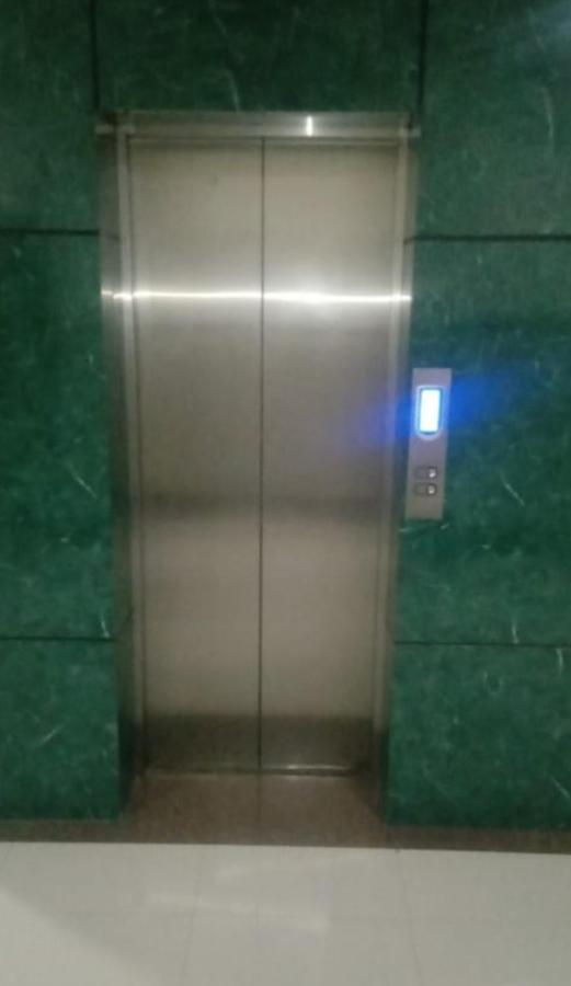 Hak Mall Suites And Apartments Rawalpindi Esterno foto