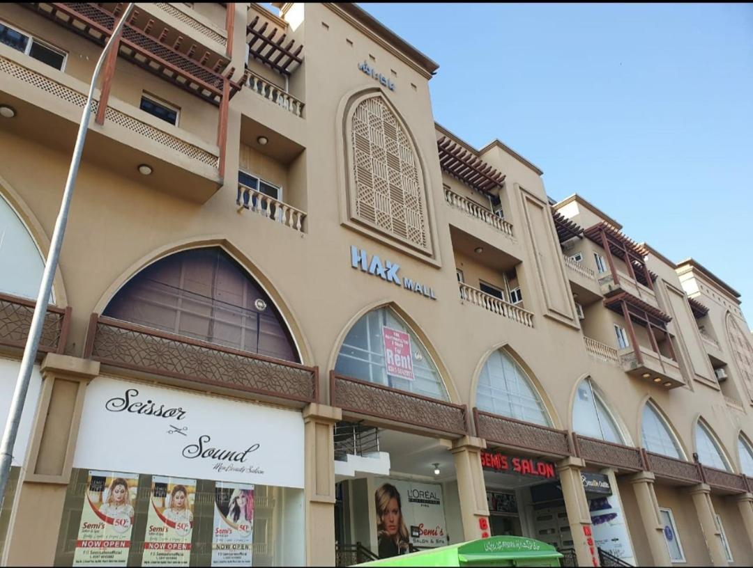 Hak Mall Suites And Apartments Rawalpindi Esterno foto